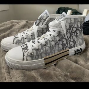 Christians Dior shoes